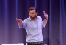 Σόλων-Τσούνης:-«Το-βρίσκω-πολύ-υγιές-να-είσαι-μόνος-σου-και-να-περνάς-καλά»