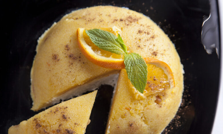 Συνταγή-για-σιμιγδαλένιο-χαλβά-με-χυμό-πορτοκαλιού