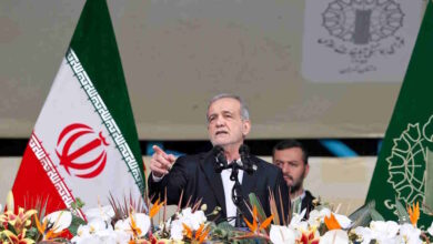 Ιράν:-Οι-3-διάδοχοι-του-δολοφονημένου-Αλί-Χαμενεΐ-–-Ο-Πεζεσκιάν,-ο-σκληροπυρηνικός-και-ο-νομικός