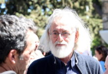 Μιχάλης-Αεράκης:-«12-χρονών-άρχισα-να-πουλάω-λαχεία-και-παράλληλα-δούλευα-ως-βοηθός-σερβιτόρου»