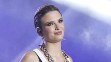 Κατερίνα-Λιόλιου:-Έβαλε-τα-κλάματα-στην-πίστα-την-ώρα-που-ερμήνευε-το-τραγούδι-«Λογαριασμός»