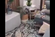 Ντουμπάι:-Βίντεο-ντοκουμέντο-από-drone-που-έπεσε-σε-διαμέρισμα-–-«Δεν-πρόλαβα-καν-να-τελειώσω-το-τσάι-μου»