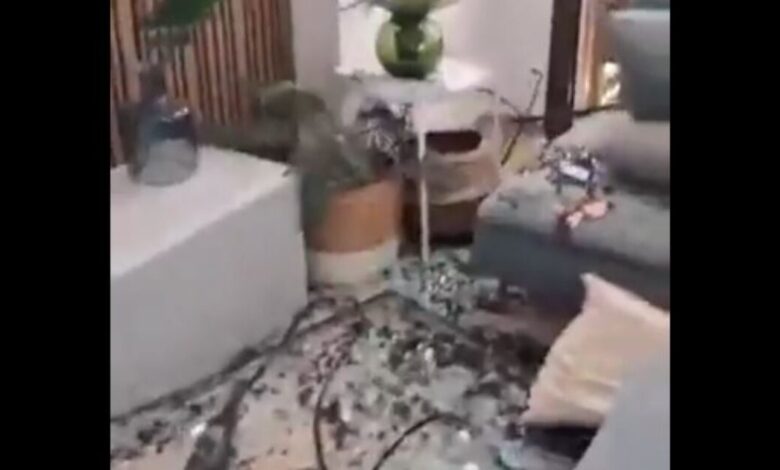 Ντουμπάι:-Βίντεο-ντοκουμέντο-από-drone-που-έπεσε-σε-διαμέρισμα-–-«Δεν-πρόλαβα-καν-να-τελειώσω-το-τσάι-μου»