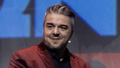 Πέτρος-Πολυχρονίδης-για-social-media:-Θα-πρέπει-να-απαγορευτούν-και-σε-ενήλικες,-νιώθω-ότι-είναι-πάθηση