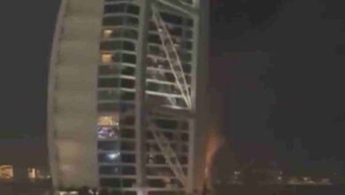 politico:-Τοστ-με-αβοκάντο,-influencers-και-πανικός,-πώς-τελείωσε-το-πάρτι-στο-Ντουμπάι