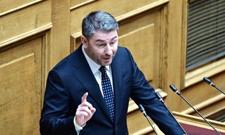 ΠΑΣΟΚ:-Φρένο-στην-13ωρη-εργασία-–-Πρόταση-για-35ωρο-χωρίς-μείωση-μισθών