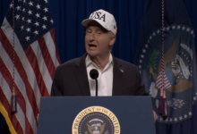 Το-snl-περνά-από…-κόσκινο-το-Διάγγελμα-Πολέμου-Τραμπ