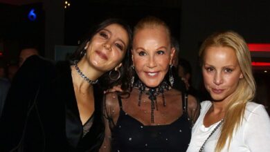 Στα-δικαστήρια-οι-κόρες-της-Ζωής-Λάσκαρη-για-τα-κοινόχρηστα-του-σπιτιού-στο-Πόρτο-Ράφτη