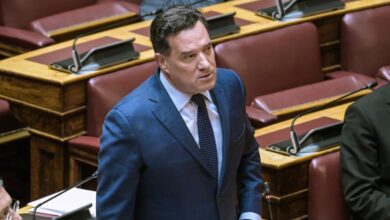 Δουδωνής-κατά-Γεωργιάδη: Αδιανόητο-κάποιοι-να-εκφράζονται-με-ποδοσφαιρικούς-όρους-για-τη-Μέση-Ανατολή