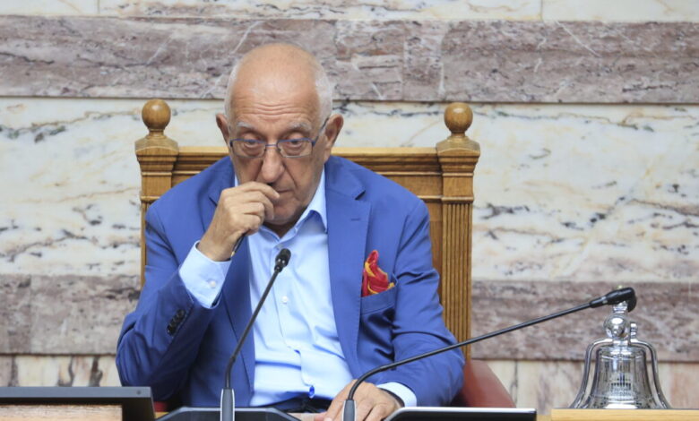 Μήνυμα-συμπαράστασης-της-Βουλής-των-Ελλήνων-προς-την-Κύπρο-–-Επικοινωνία-Κακλαμάνη-με-Δημητρίου