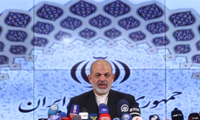 Οι-Φρουροί-της-Επανάστασης-του-Ιράν-έχουν-νέο-διοικητή,-τον-καταζητούμενο-από-την-Ιντερπόλ-Αχμάντ-Βαχιντί