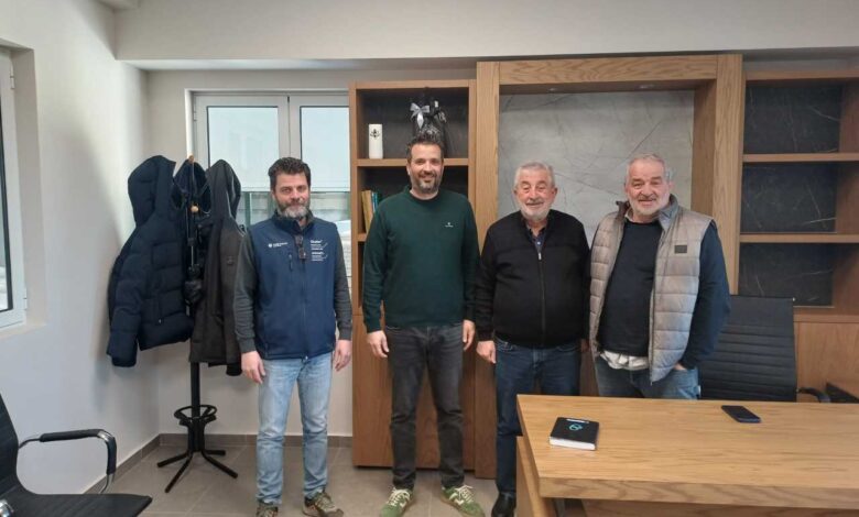 Επίσκεψη-Μπαρμπούτη-στον-Συνεταιρισμό-Αγελαδοτρόφων-και-Προβατοτρόφων-Δυτ.-Θεσσαλίας