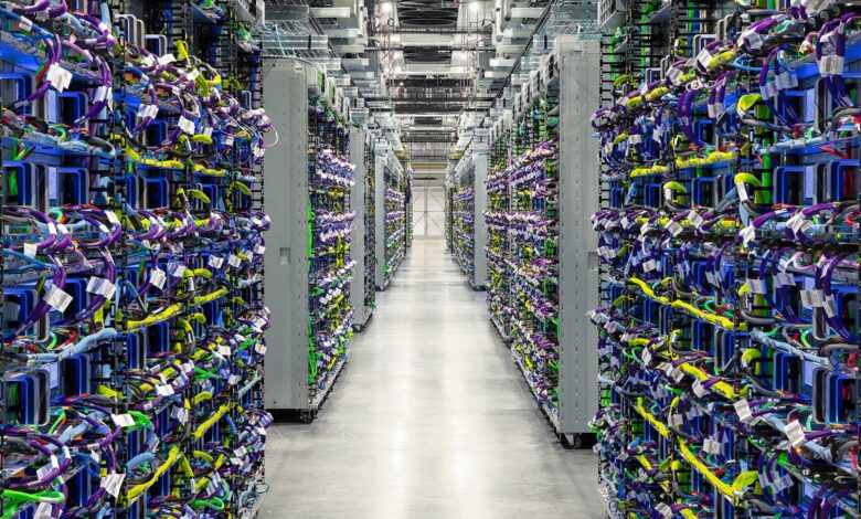 Παγκόσμια-πρώτη:-Κάηκαν-data-centers-της-amazon-σε-ΗΑΕ-και-Μπαχρέιν