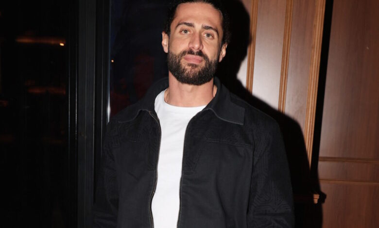 Κωνσταντίνος-Βασάλος:-Ο-Δημήτρης-Αλεξάνδρου-με-έβρισε-που-είπα-ότι-έχει-σχέση-και-τώρα-ανεβάζουν-κοινά-βίντεο-με-τη-Ρία-Ελληνίδου