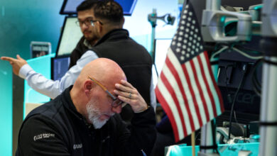 Μαζικό-sell-off-στη-wall-street:-Ο-dow-jones-χάνει-1200-μονάδες-στη-δίνη-της-κρίσης-του-πετρελαίου