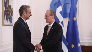 Συνάντηση-Μητσοτάκη-με-τον-διευθυντή-του-ΠΟΥ-στην-Ευρώπη:-«Άλματα-προόδου-στη-δημόσια-υγεία-της-Ελλάδας»