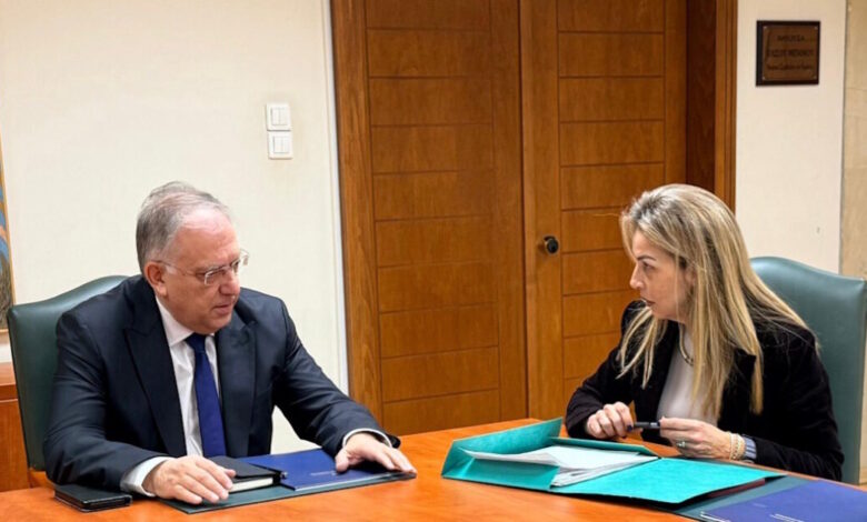 Θεοδωρικάκος:-Δεν-θα-γίνουν-αποδεχτές-αδικαιολόγητες-αυξήσεις-τιμών