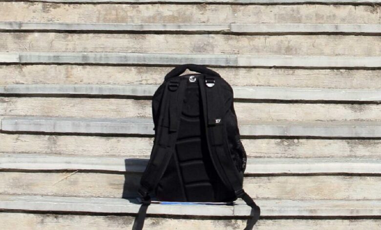 Τι-πρέπει-να-έχει-μέσα-ένα-σακίδιο-έκτακτης-ανάγκης-–-Το-βίντεο-από-τον-Ερυθρό-Σταυρό