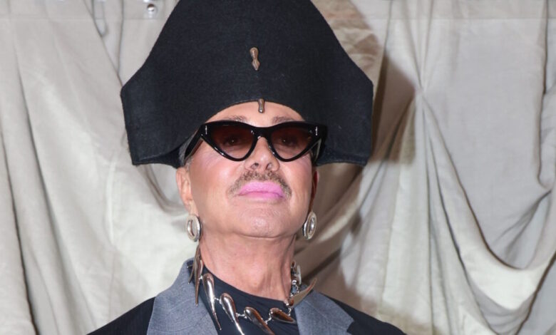 Λάκης-Γαβαλάς:-Μου-λείπει-ένα-παιδί,-το-τελευταίο-μου-φλερτ-ήταν-μια-υπάλληλος-γηροκομείου