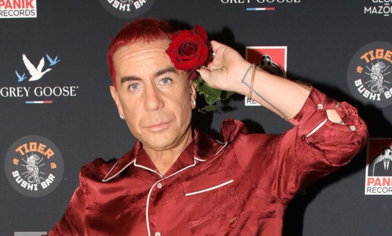 Γιώργος-Μαζωνάκης:-Εικόνες-από-το-ιδιαίτερο-πάρτι-και-τις-εκπλήξεις-για-τα-γενέθλιά-του