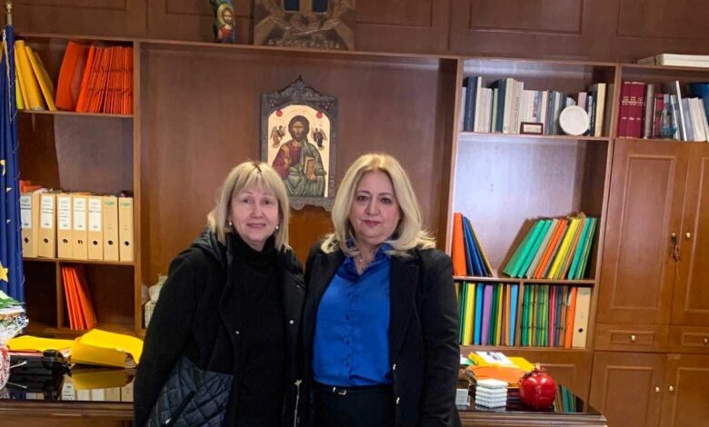 Ντιντή-–-Αθανασίου-Γιαγιάκου:-Συνάντηση-για-θέματα-Υγείας-στα-Τρίκαλα