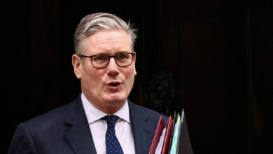 Στάρμερ:-«Μην-δίνετε-σημασία-στις-δηλώσεις-Τραμπ-αλλά-στην-στρατιωτική-συνεργασία-Βρετανίας-–-ΗΠΑ»