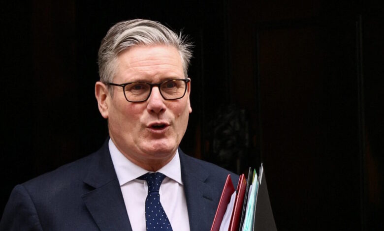 Στάρμερ:-«Μην-δίνετε-σημασία-στις-δηλώσεις-Τραμπ-αλλά-στην-στρατιωτική-συνεργασία-Βρετανίας-–-ΗΠΑ»