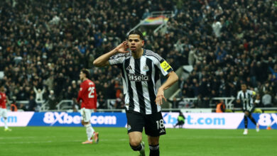 Νιούκαστλ-–-Μάντσεστερ-Γιουνάιτεντ-2-1:-«Χρυσή»-αλλαγή-ο-Οσούλα-και-πρώτη-ήττα-των-«κόκκινων-διαβόλων»-επί-εποχής-Κάρικ