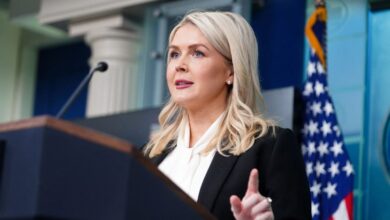 «Η-Ισπανία-θα-συνεργαστεί-με-τον-αμερικανικό-στρατό»,-λέει-η-εκπρόσωπος-του-Λευκού-Οίκου-Καρολάιν-Λέβιτ-–-Διαψεύδει-η-Μαδρίτη