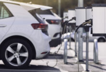 Χωρίς-στήριξη-από-το-Ταμείο-Ανάκαμψης-συνεχίζεται-το-σχέδιο-ανάπτυξης-του-δικτύου-φόρτισης-ηλεκτρικών-οχημάτων