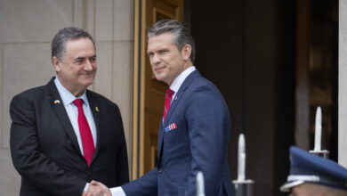 Τηλεφωνική-επικοινωνία-Χέγκσεθ-με-Κατζ:-«Συνεχίστε-τον-πόλεμο-μέχρι-τέλους,-είμαστε-μαζί-σας»