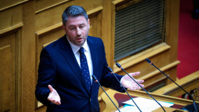 ΠΑΣΟΚ:-Ο-Νίκος-Ανδρουλάκης-κατέθεσε-αίτημα-για-προ-ημερησίας-συζήτηση-στη-Βουλή-για-το-κράτος-δικαίου