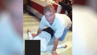 Άντριου:-Πρώην-σύντροφός-του-τον-«ξεπλένει»-για-την-επίμαχη-φωτογραφία-πάνω-από-γυναίκα-στο-πάτωμα-–-«Της-έκανε-τεχνητή-αναπνοή»