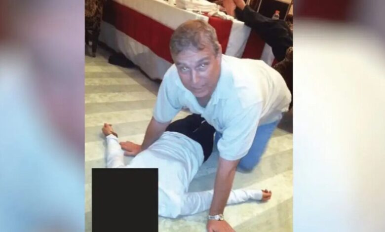 Άντριου:-Πρώην-σύντροφός-του-τον-«ξεπλένει»-για-την-επίμαχη-φωτογραφία-πάνω-από-γυναίκα-στο-πάτωμα-–-«Της-έκανε-τεχνητή-αναπνοή»