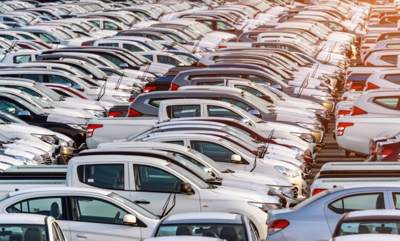 Ανασφάλιστα-ΙΧ-και-απλήρωτα-τέλη-κυκλοφορίας:-Στη…-φάκα-300.000-οδηγοί-–-Τι-έδειξαν-οι-διασταυρωτικοί-έλεγχοι