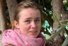 Χωρίς-την-16χρονη-Λόρα-επέστρεψε-στην-Ελλάδα-ο-πατέρας-της-–-Το-κορίτσι-δεν-θέλει-να-τον-συναντήσει-ούτε-παρουσία-κοινωνικού-λειτουργού