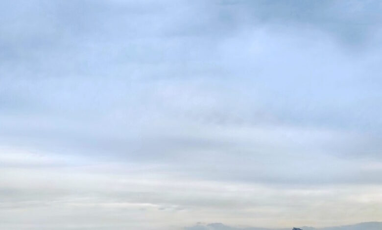 Καιρός-σήμερα:-«Διπρόσωπος»-με-βροχές-και-ηλιοφάνεια-–-Στους-19-βαθμούς-η-θερμοκρασία