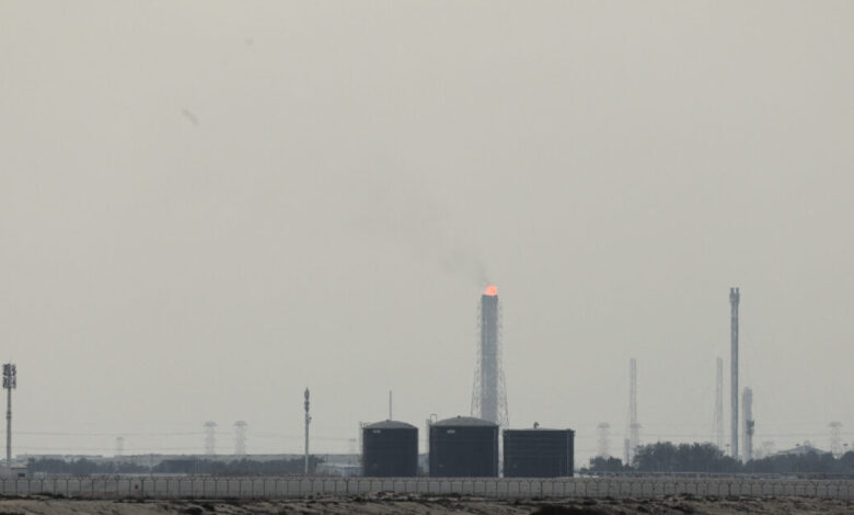 Το-Κατάρ-εκπέμπει-sos:-Η-τιμή-του-πετρελαίου-θα-μπορούσε-να-διπλασιαστεί-στα-150-δολάρια-το-βαρέλι