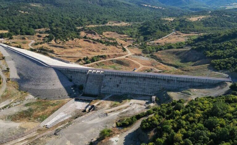 Το-φράγμα-εξοπλίζεται-με-σειρήνες