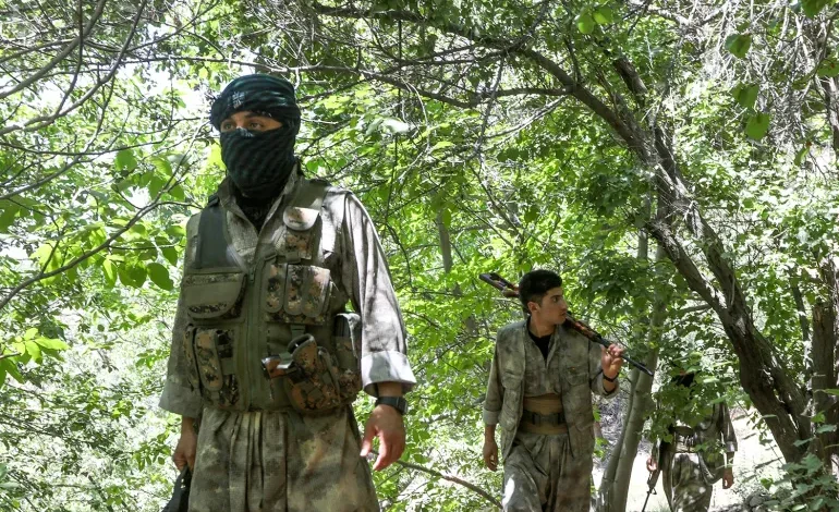 Ύπουλες-κινήσεις-Ισραήλ-και-Κούρδων-του-Ιράν-για-εξέγερση-και-κατάληψη-δυτικών-πόλεων