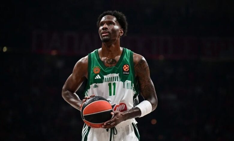 Χέις-Ντέιβις-για-τη-ρουτίνα-του:-o-Ολυμπιακός-δεν-μου-επέτρεψε-να-την-κάνω,-δεν-θα-τον-κατηγορήσω-για-την-εμφάνισή-μου