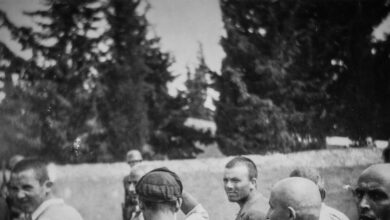 Νικήτας-Κακλαμάνης-για-τις-φωτογραφίες-της-Καισαριανής:-Μνημείο-της-νεότερης-ιστορίας-και-οδηγός-συλλογικής-μνήμης