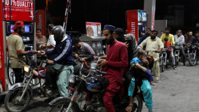 Το-Πακιστάν-ανακοίνωσε-αύξηση-20%-στις-τιμές-των-καυσίμων-λόγω-του-ράλι-του-πετρελαίου