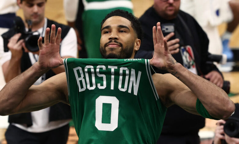 nba:-Οι-Σέλτικς-νίκησαν-τους-Μάβερικς-στην-επιστροφή-του-Τέιτουμ,-γύρισαν-από-το-25-οι-Σπερς-κόντρα-στους-Κλίπερς