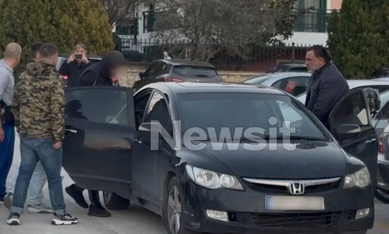 Λουτράκι:-Στη-φυλακή-ο-17χρονος-για-τη-δολοφονία-του-Αλέξη,-εξιτήριο-για-τον-19χρονο-τραυματία