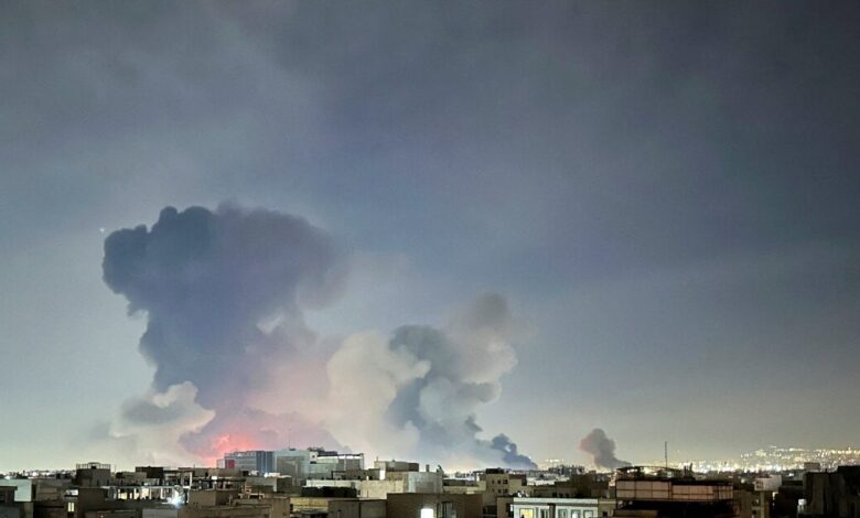 Στη-δίνη-του-πολέμου-για-8η-ημέρα-η-Μέση-Ανατολή:-Εκρήξεις-σε-Μπαχρέιν-και-Άμπου-Ντάμπι,-συναγερμός-στο-Κατάρ-–-live-όλες-οι-εξελίξεις