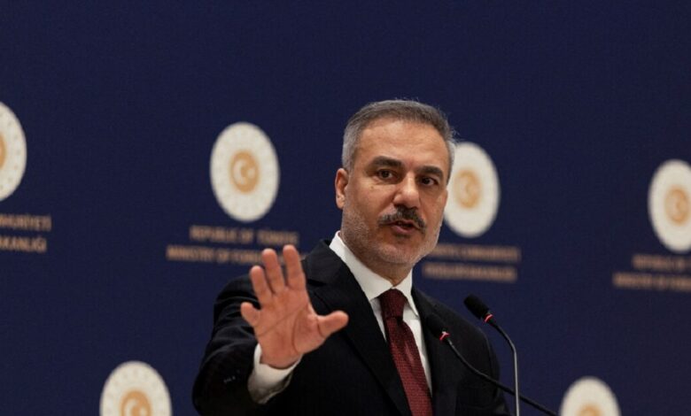 Φιντάν-σε-Ιράν-για-τον-πύραυλο-στην-Τουρκία:-«Η-συμβουλή-μας-είναι-να-είστε-πολύ-προσεκτικοί»