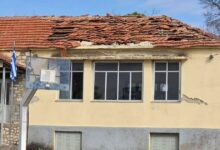 Σεισμός-στη-Θεσπρωτία:-Νέος-μετασεισμός,-προβλήματα-στην-ηλεκτροδότηση-–-Κλειστά-σχολεία-σε-Ιωάννινα,-Παραμυθιά,-Δωδώνη-και-Λεπτοκαρυά