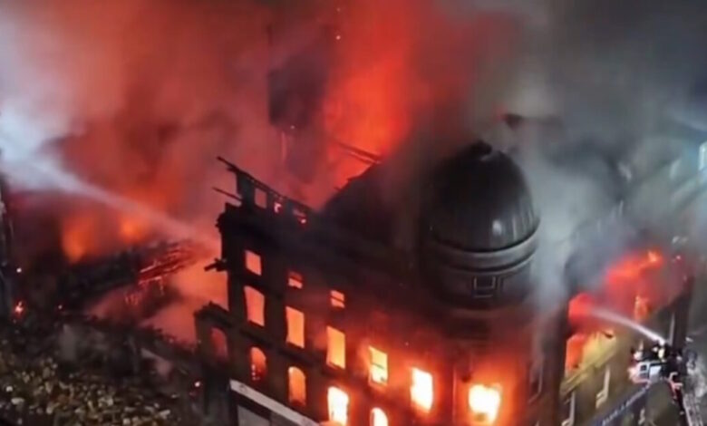 Πυρκαγιά-σε-σιδηροδρομικό-σταθμό-της-Γλασκώβης:-Κατέρρευσε-μέρος-του-κτιρίου-–-Συγκλονιστικά-βίντεο