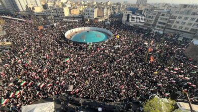 Χιλιάδες-Ιρανοί-στους-δρόμους-υπέρ-του-νέου-ηγέτη,-Μοτζτάμπα-Χαμενεΐ